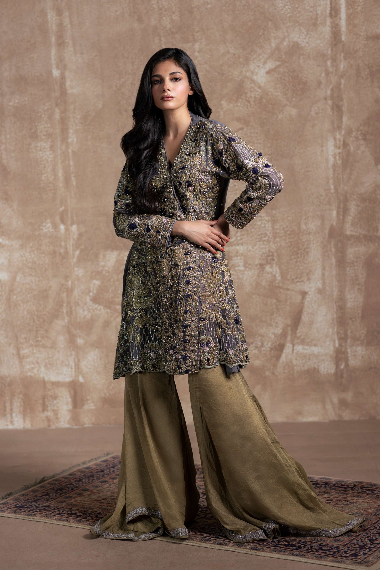 Amira